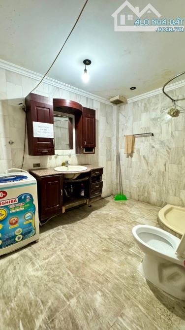BÁN NHÀ NGUYỄN NGỌC NẠI – MẶT TIỀN RỘNG – NGÕ 2 XE TẢI TRÁNH – 75M ,18,5 TỶ - 2