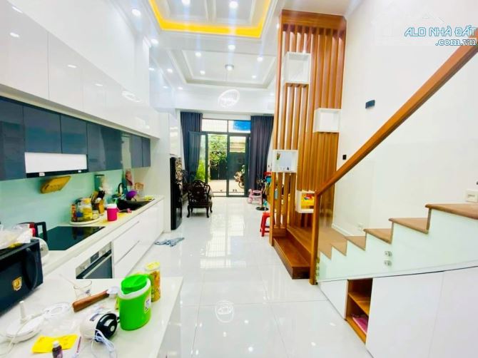 🏕BÁN GẤP NHÀ 3 tầng 126m2 mặt tiền TÚ XƯƠNG -hiệp phú 12.5 tỷ thuê 18tr - 2
