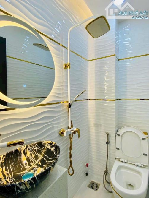 NHÀ TÂN MAI - NHÀ CỰC ĐẸP, TẶNG FULL NỘI THẤT CAO CẤP, NGÕ CỰC NÔNG GẦN MẶT PHỐ - 2