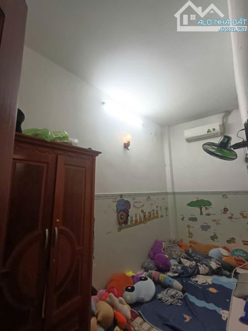 NHÀ MĂT TIỀN THỤT LÃ XUÂN OAI,HẺM XE HƠI TRÁNH DT58M,PHƯỜNG LONGTRƯỜNG,CHỈ 4.XTỶ TL,QUẬN 9 - 2