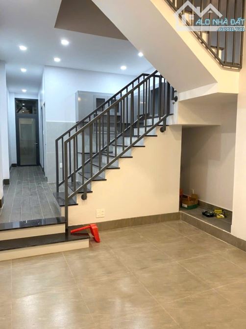 Bán Nhà 2 Tầng Hẻm Xe Hơi 8m 60m2 Đường Số 5 Linh Xuân Thủ Đức Chỉ 5.25 tỷ Vị trí Cực Đẹp - 2