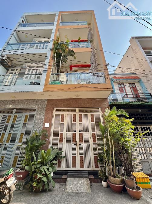 ✨ ”HIẾM” NHÀ ĐẸP 4 TẦNG, 61M2 (4x14M), FULL NỘI THẤT (5PN, 6WC) gần NGÃ TƯ BỐN XÃ - 7,4 TỶ - 3