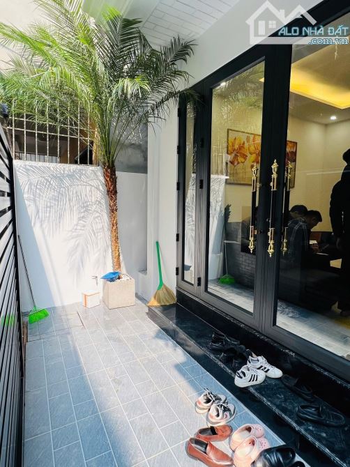 Bán nhà Đường Nguyễn Trãi Siêu phẩm 60m2 5 Tầng Nhà Đẹp 3 mặt thoáng Ngõ Ô Tô - 3
