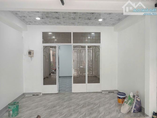 Nhà Vị Trí Đẹp Trương Thị Hoa 83M2, C4, 4.5Mx18.5M chỉ 4.4 tỷ Tân Thới Hiệp, - 3