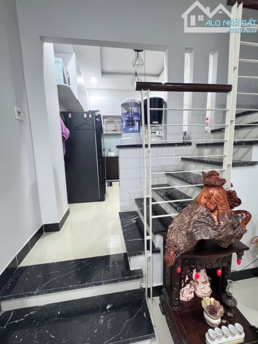 BÁN NHÀ MẶT TIỀN PHƯỜNG 14 QUẬN 8 - 3