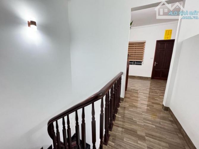 Nhà lô góc, ô tô tránh phố Dương Văn Bé, cạnh timescity, 50m x 5T, không quy hoạch - 3