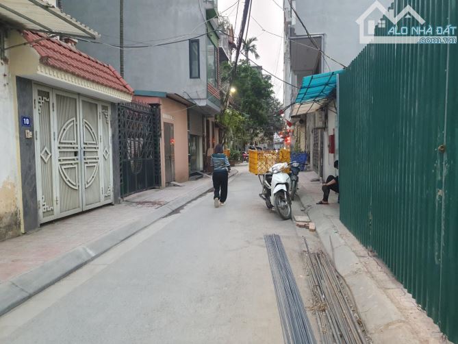 BÁN NHÀ Kinh doanh,ngõ  ÔTÔ Vũ Tông Phan. DT 48M, GIÁ 7.95 TỶ. - 3