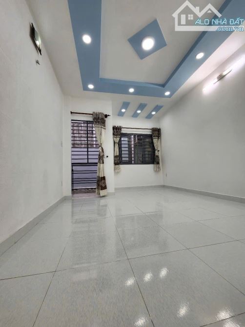 NHỉNH 4 TỈ -BÁN NHÀ NGUYỄN THỊ TẦN P2 QUẬN 8- 4❌10-HẺM 3.5 M- HIỆN HỮU - 3