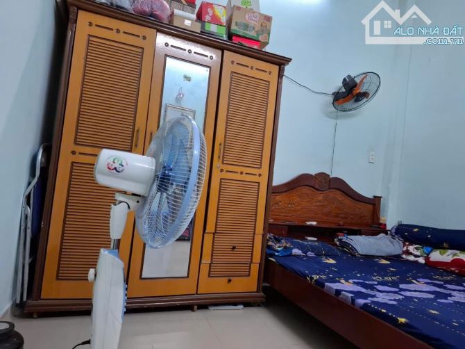 NHÀ- HXH 6M - NGUYỄN DUY TRINH - (QUÂN 9) THÀNH PHỐ THỦ ĐỨC. DIỆN TÍCH: 51M2 CHỈ 5.TỶ (THƯ - 3