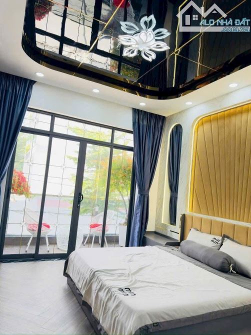NHÀ PHỐ XEM LÀ MÊ - ĐÀO TÔNG NGUYÊN - NỘI THẤT XỊN XÒ - 4X13.5M - 4 TẦNG - 6.95 TỶ - 3