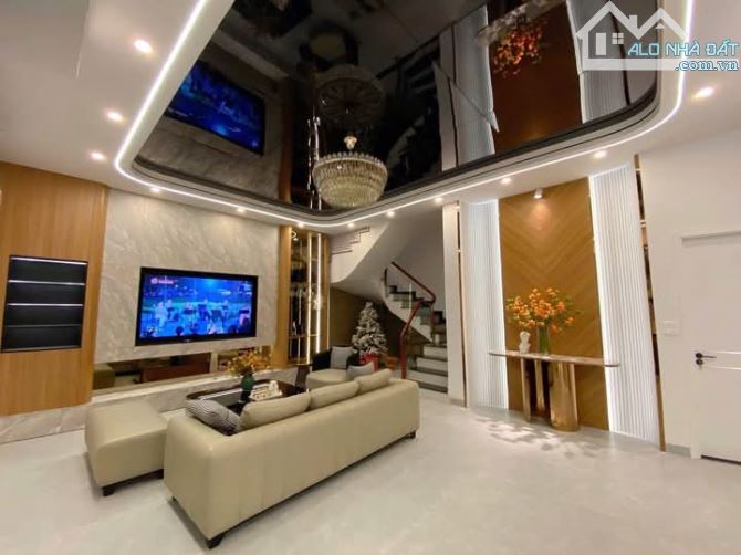 Cần bán nhà Phố Ngọc Khánh Nguyễn Chí Thanh Ba Đình 5T Nhà Mới Ở Ngày nhỉnh 15 Tỷ TL - 3