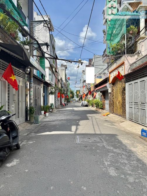 ✨ HẺM XE TẢI 8M THÔNG, khu dân trí an ninh yên tĩnh, 69M2 (4.6x15M), 1 Trệt 2 Lầu - 6,6 TỶ - 4