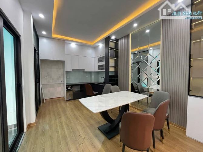 BÁN NHÀ KHƯƠNG TRUNG, THANH XUÂN - 3 TẦNG - MỚI ĐẸP Ở LUÔN - NGÕ THÔNG, RỘNG, THOÁNG - CÁC - 4