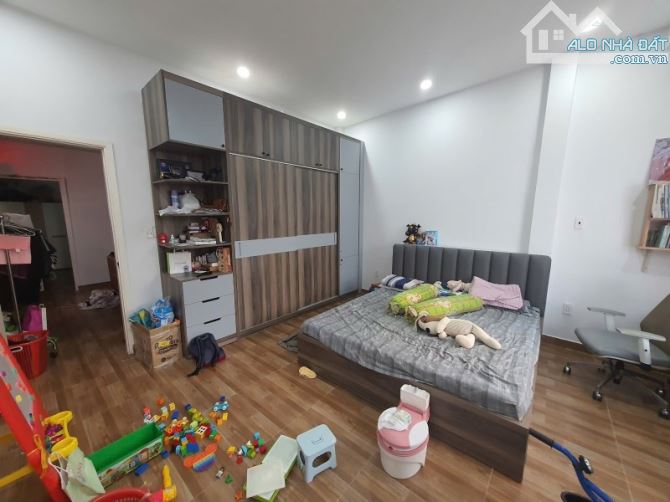 HXH VIP P4 QUẬN 8 - GẦN PARC MALL - 4,3X14M - NHÀ 2 TẦNG BTCT - 6.8 TỶ - 4