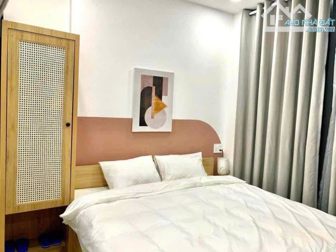 CĂN HỘ 5 TẦNG- MẶT TIỀN TRẦN KHÁNH DƯ- NGAY NGUYỄN VĂN THOẠI- 23 PHÒNG- 130M2- CHỈ 15,7 TỶ - 4