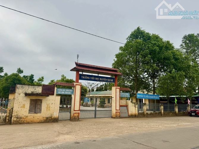 Đất giá rẻ gần chợ Việt Đức 3 và trường học - 4