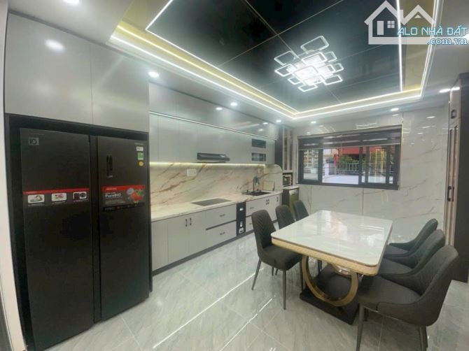 🔥🔥🏠SIÊU PHẨM ĐẸP LUNG LINH BÙI VĂN NGỮ - HẺM TẢI THÔNG - 4x18m - 5 TẦNG - ĐI BỘ RA CHỢ - 4