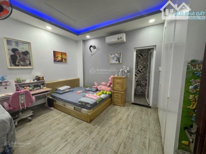 Nhà 2 tầng, Đỗ Xuân Hợp, PLB, 120m2, ngang 8m, đường thông xe hơi 7c, nhỉnh 7 tỷ - 4
