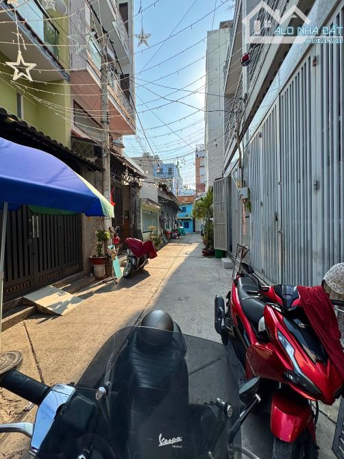 ✨ NHÀ 4 TẦNG HXH MỚI XÂY 56M2 (4x14M), 1 Trệt + 1 Lửng + 1 Lầu & Sân thượng (3PN) - 5,5 TỶ - 6