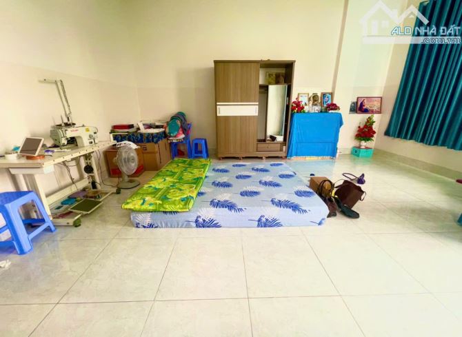 Bán Nha Lầu Đẹp Giá Ngộp P Tam Hiệp - 6
