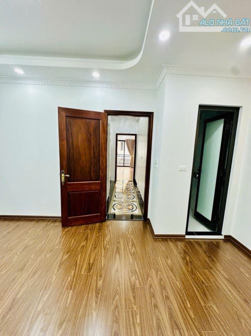 Bán nhà phân lô mới xây KIM ĐỒNG,60m,5 tầng,thang máy ô tô vào nhà,KD giá chỉ 21,5 tỷ - 6