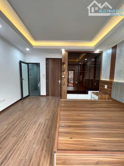 Khương Đình - Thanh Xuân DT: 35m, 6 tầng, mt4.5m, giá 8.9 tỷ - 6