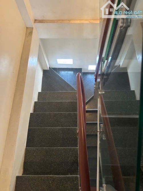BÁN NHÀ NGUYỄN ĐỔNG CHI – NAM TỪ LIÊM – 33M² – 5 TẦNG – GIÁ CHỈ 7.5 TỶ - 6