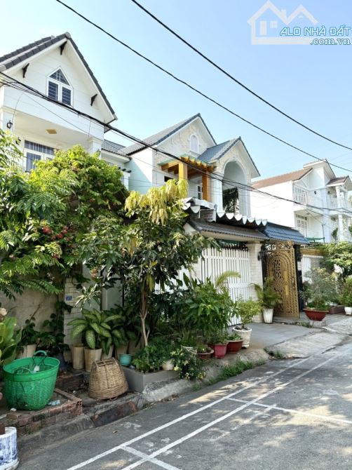 Bán Đất Biệt Thự Khu CoCa CoLa Linh Trung 8x22=175 M2 GIÁ 13,7 Tỷ - 6