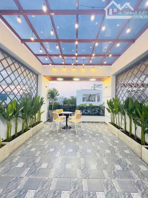 NHÀ PHỐ XEM LÀ MÊ - ĐÀO TÔNG NGUYÊN - NỘI THẤT XỊN XÒ - 4X13.5M - 4 TẦNG - 6.95 TỶ - 8