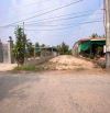 BÁN GẤP 2 LÔ (10X45)=450M ĐẤT T.CƯ LIỀN KỀ, SHR NGAY THỊ XÃ, SÁT CHỢ ỦY BAN. GIÁ 195TR/SỔ