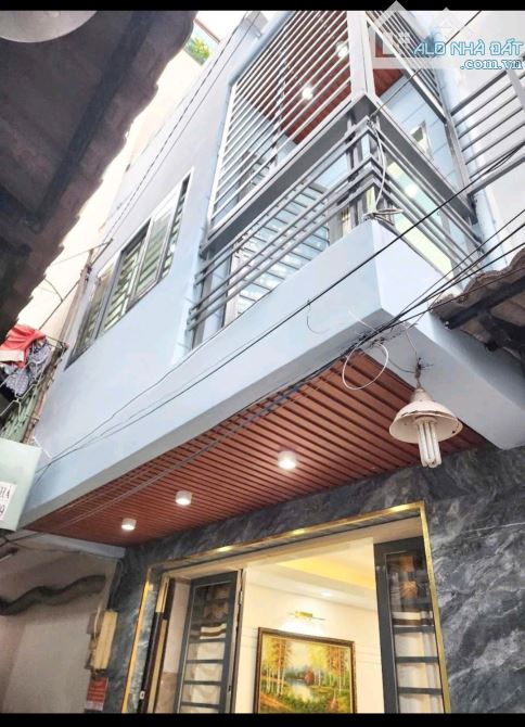 BÁN NHÀ ĐẸP 2 MẶT HẺM–.GẦN MẶT TIỀN NGUYỄN THỊ TẦN P2 Q8– GẦN CHỢ RẠCH ÔNG 3.7 × 10