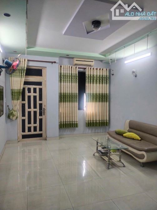 Bán nhà đường số 2D, khu Nam Hùng Vương, Bình Tân, 4 tầng (4x14m) chỉ 6.8 tỷ