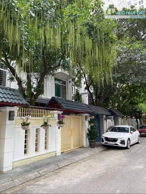 ĐẤT VÀNG BA ĐÌNH - ĐỘI CẤN  65M OTO  TRÁNH KINH DOANH ĐỈNH GIÁ 11 TỶ