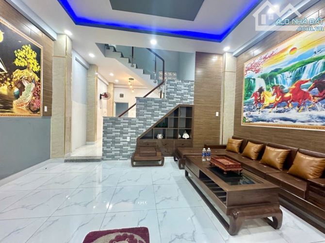 NHÀ NGAY SIÊU THỊ AEON BÌNH TÂN 6X17, 4 TẦNG, Ô TÔ VÀO NHÀ - CHỈ 6.5 TỶ