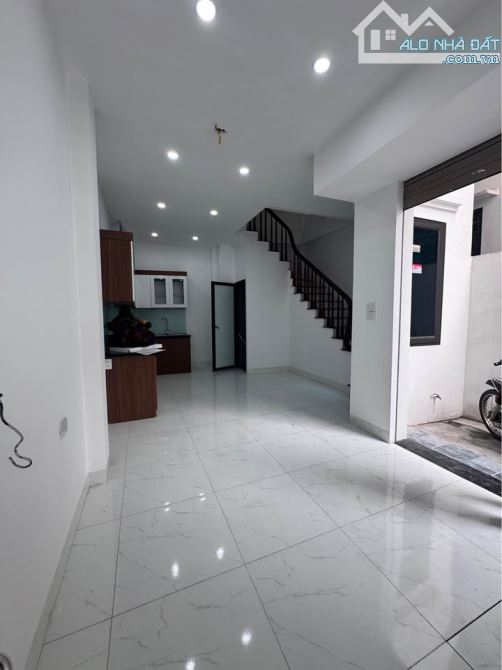 🏡 Bán nhà 4 tầng – 50m² – Vạn Phúc – giá siêu hời