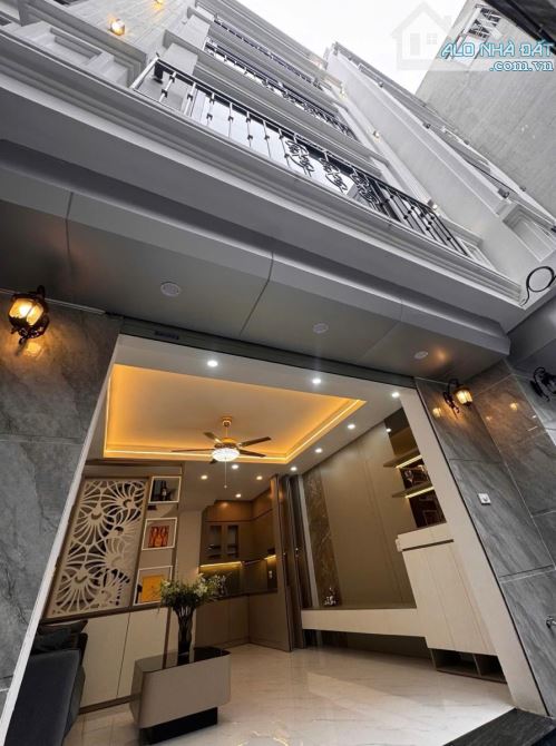 Cực đỉnh! Phố Xuân La gần Hồ Tây, Full nội thất, nhà mới xây, đẹp lung linh, 35M2, 8 tỷ. - 11