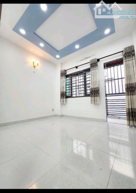 BÁN NHÀ ĐẸP 2 MẶT HẺM–.GẦN MẶT TIỀN NGUYỄN THỊ TẦN P2 Q8– GẦN CHỢ RẠCH ÔNG 3.7 × 10 - 1