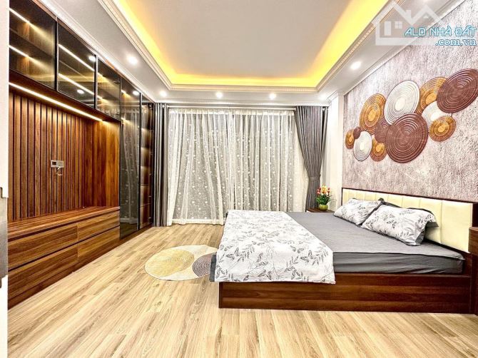 BÁN NHÀ LẠC LONG QUÂN 6T THANG MÁY SỬ DỤNG GẦN 40M GIÁ 8 TỶ - 1