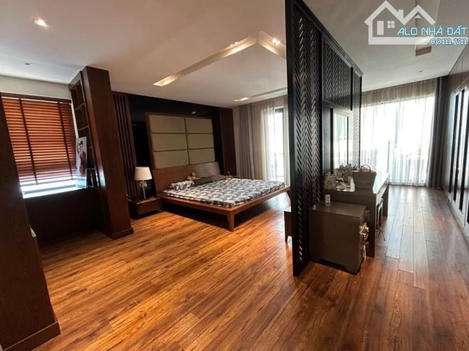 Biệt thự mini phố Lò Đúc - Diện tích khủng 80m x 5T - thoáng 2 mặt - 30m ra phố - 1