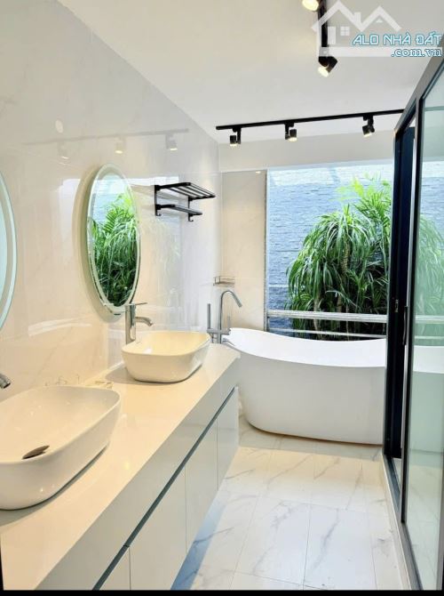 KHÁCH SẠN MỚI HOÀN THIỆN 2 MẶT TIỀN ĐƯỜNG NGÔ THỊ SỸ -P4- ĐÀ LẠT - 1