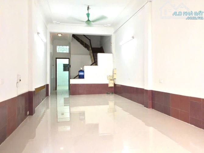 Cần Bán Nhà riêng Phố Láng Hạ 56m 5 Tầng MT 3,6m chỉ 21,9 tỷ gần ôtô Kinh Doanh phân lô. - 1