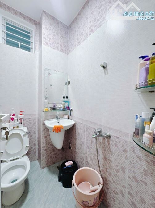 NHÀ ĐẸP 3 TẦNG 3.5X19M, TÔN ĐẢN P8 QUẬN 4, NỞ HẬU ĐẸP TÀI LỘC-SH HC-CHỈ 6.49T TL - 1