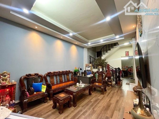Nhà mặt tiền hẻm kinh doanh, 3 Tầng, 120m2, Lâm Văn Bền, Tân Kiểng Quận 7-Giá chỉ 12 tỷ 5 - 1