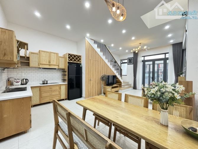 BÁN NHÀ 2 TẦNG, ĐƯỜNG CHẾ LAN VIÊN, CHỈ NHỈNH 5 tỷ - 1