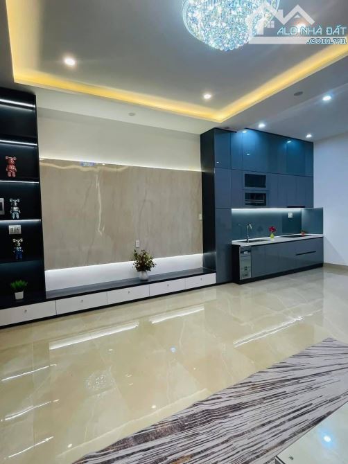 Nhà tứ hiệp 40m2, sổ đỏ chính chủ, nhà mới 5  tầng ở ngay - 1