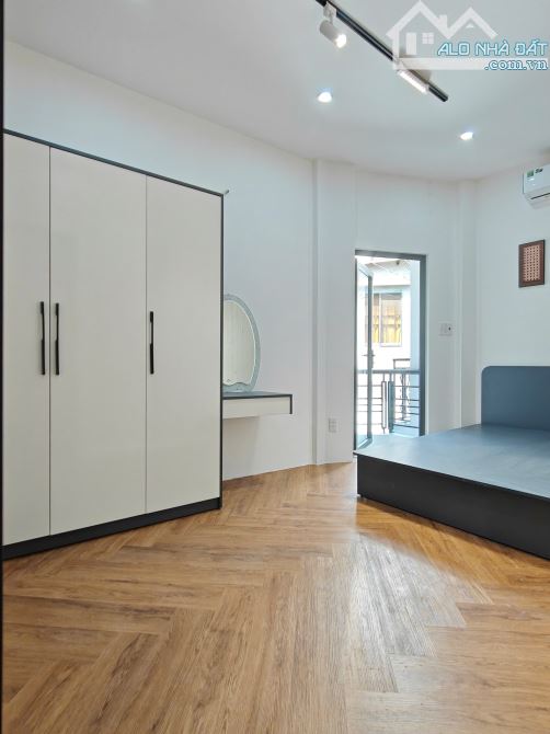 🔴 MINI --DTSD: 36M2 -2TẦNG- GẦN TRƯỜNG ĐẠI HỌC - 13
