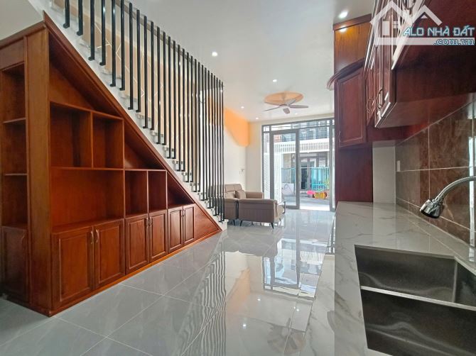 Bán Nhà 1 Trệt 2 Lầu Hẻm 111 CMT8 - P. An Hòa Ninh Kiều Lộ Nhựa 6m - 2