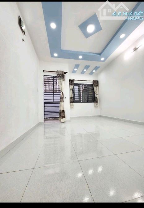 BÁN NHÀ ĐẸP 2 MẶT HẺM–.GẦN MẶT TIỀN NGUYỄN THỊ TẦN P2 Q8– GẦN CHỢ RẠCH ÔNG 3.7 × 10 - 2
