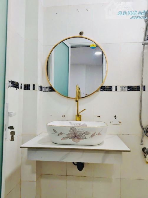 quận 8 ,nhà 4 tầng, hẻm ba gác ,ngang 4m ,nhỉnh 3,x tỷ - 2