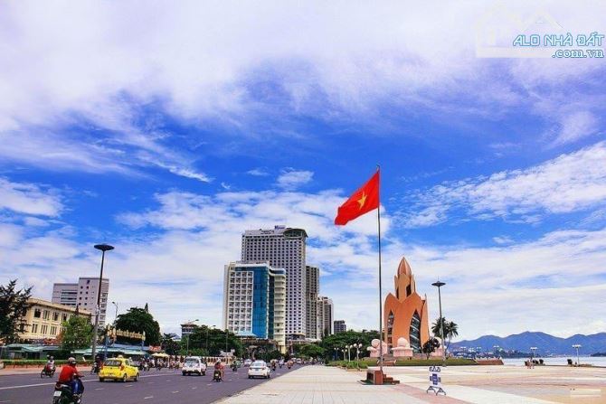 Siêu phẩm 🔥Bán lô đất ngang 8m , hẽm ô tô Nguyễn Thị Minh Khai , cách biển chỉ 400m - 2